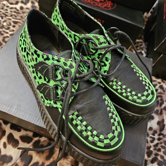 Strangecvlt Neon Leopard Print Creepers - Picture 5 of 8